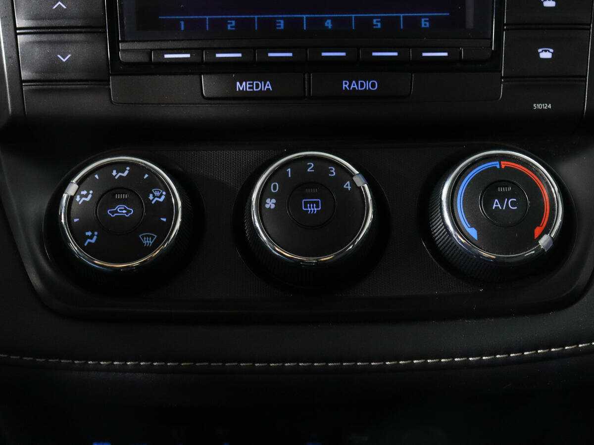 Купить Тойота Рав4, 2016, 136 900 км.. Фото: #14