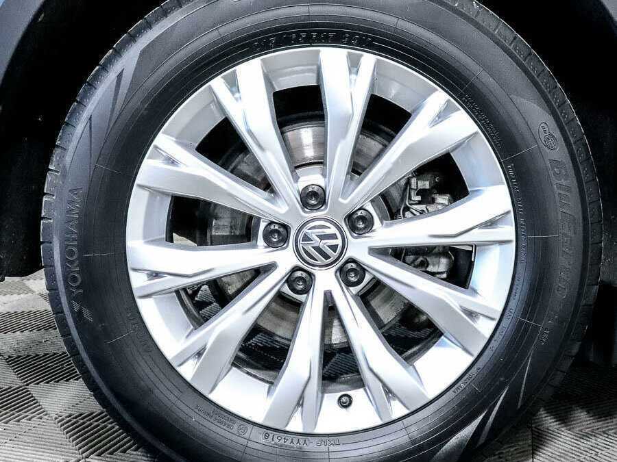 Купить Volkswagen Tiguan, 2018, 73 850 км.. Фото: #13