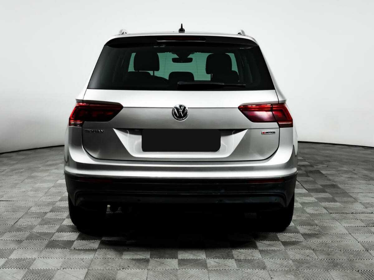 Купить Volkswagen Tiguan, 2020, 107 813 км.. Фото: #5