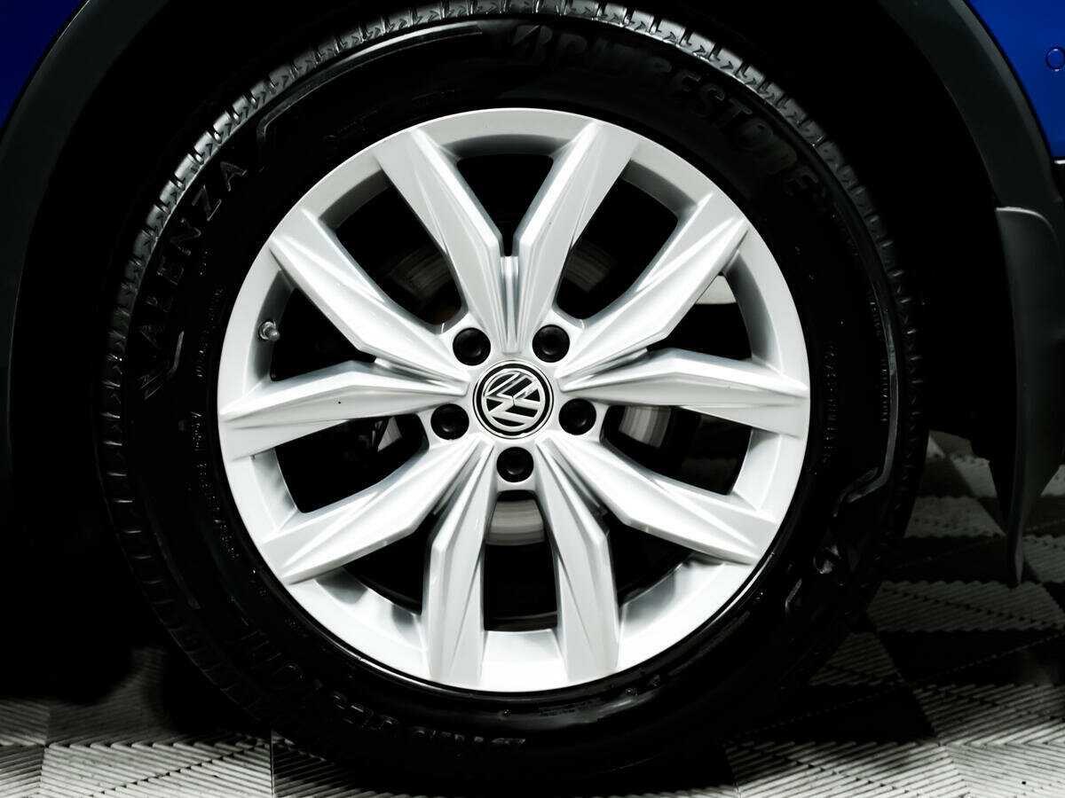Купить Volkswagen Tiguan, 2018, 127 300 км.. Фото: #13