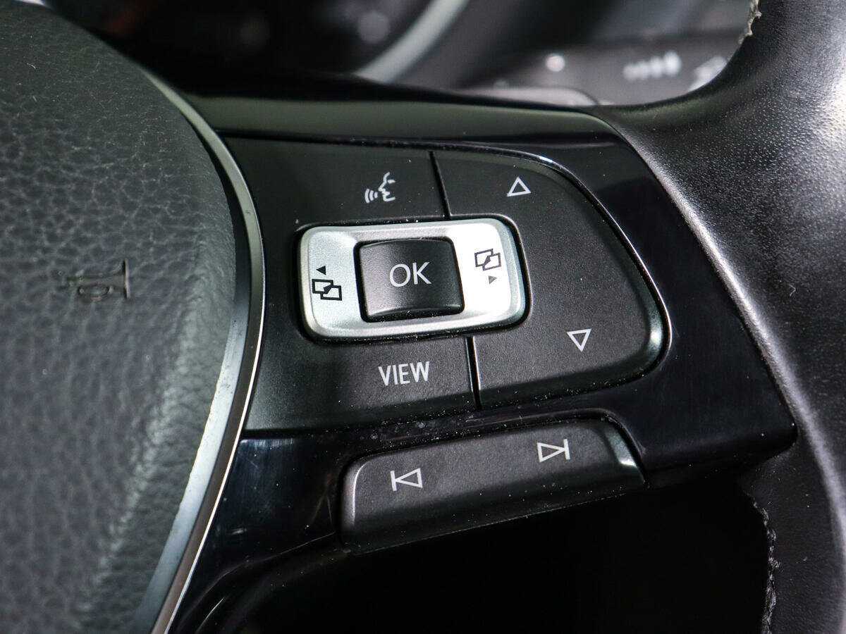 Купить Volkswagen Tiguan, 2020, 64 293 км.. Фото: #19