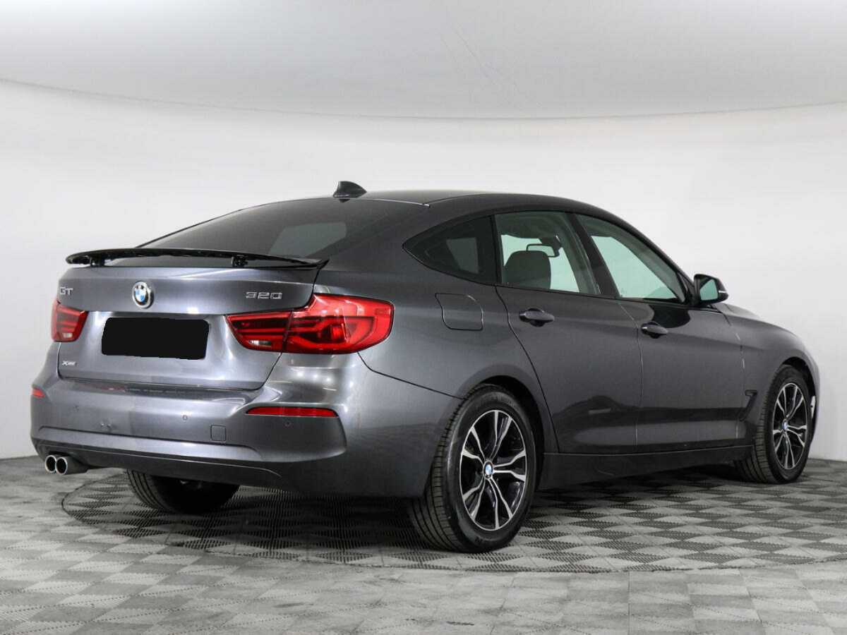 Купить BMW 3 серии, 2017, 162 207 км.. Фото: #1