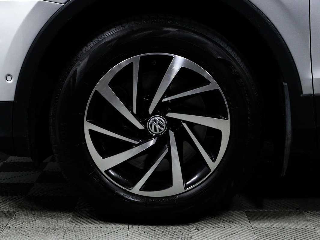 Купить Volkswagen Tiguan, 2018, 177 233 км.. Фото: #13
