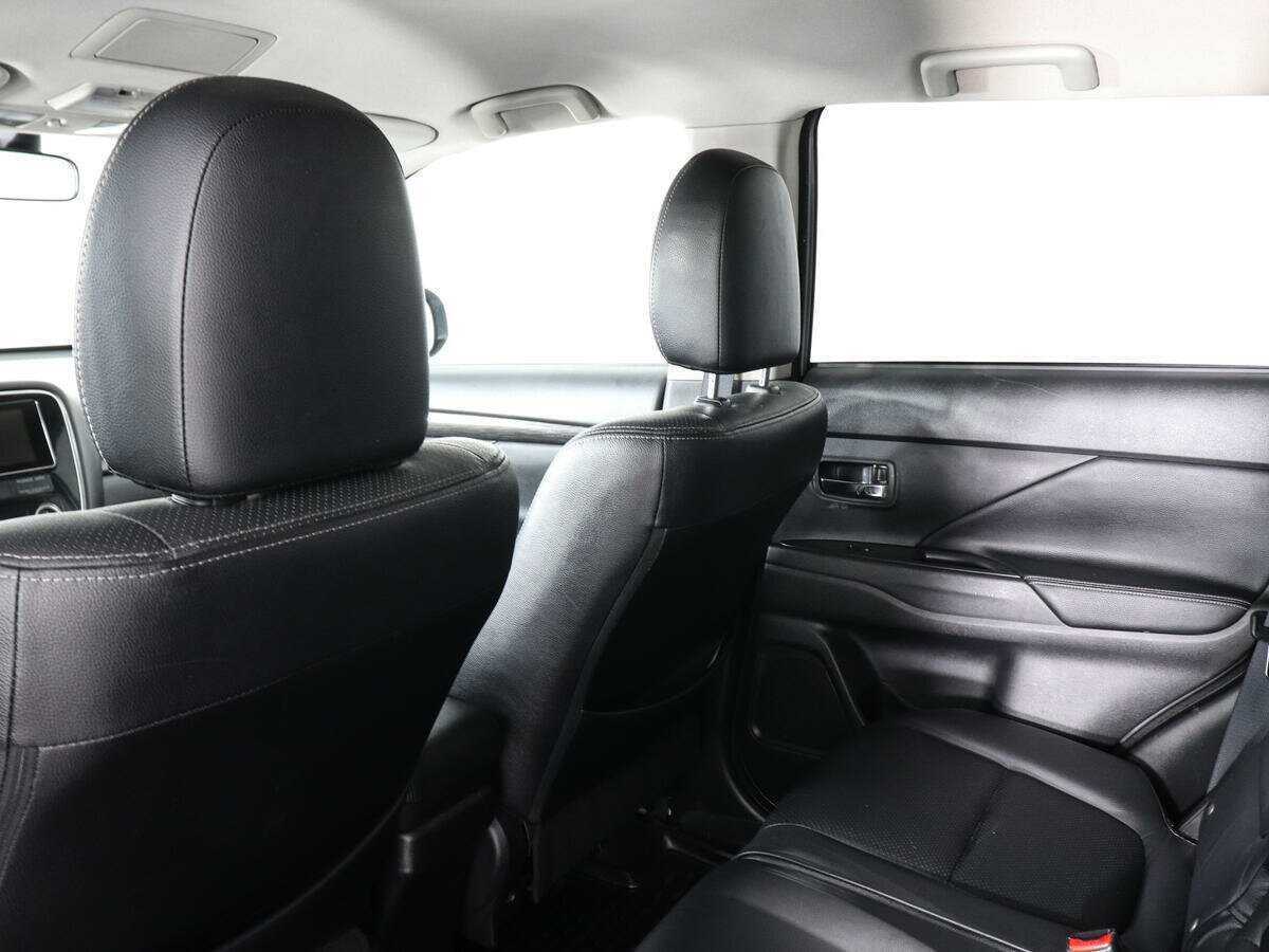 Купить Mitsubishi Outlander, 2017, 244 374 км.. Фото: #11