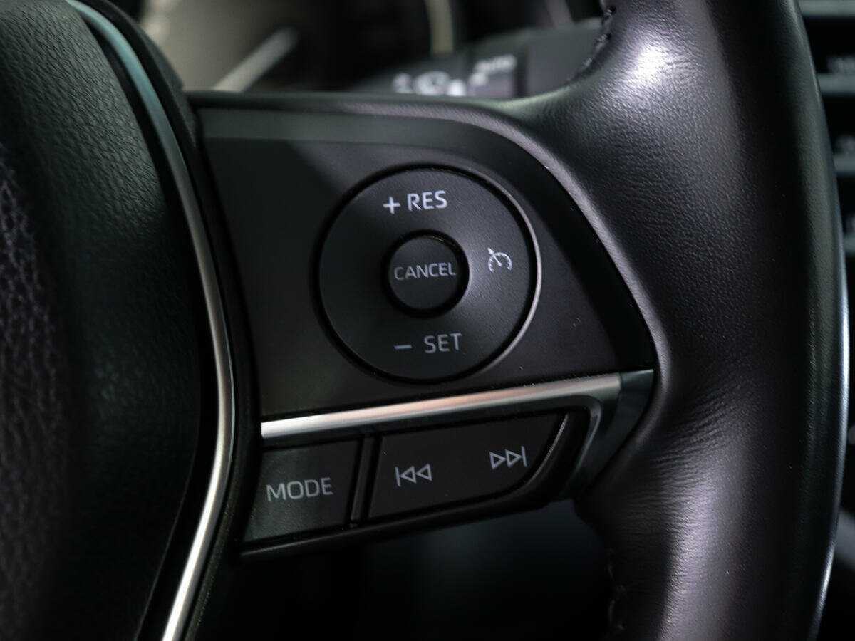 Купить Toyota Camry, 2018, 53 790 км.. Фото: #18