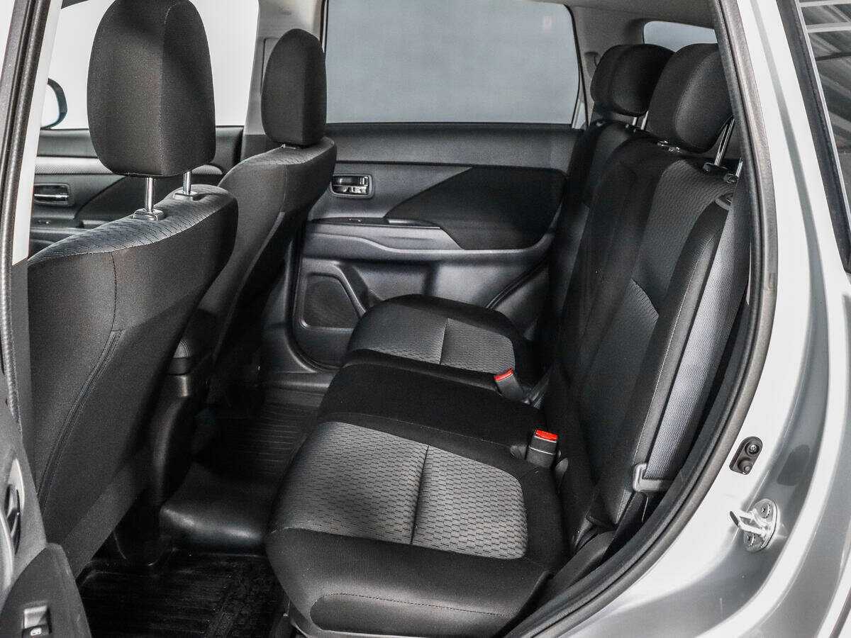 Купить Mitsubishi Outlander, 2015, 99 353 км.. Фото: #9