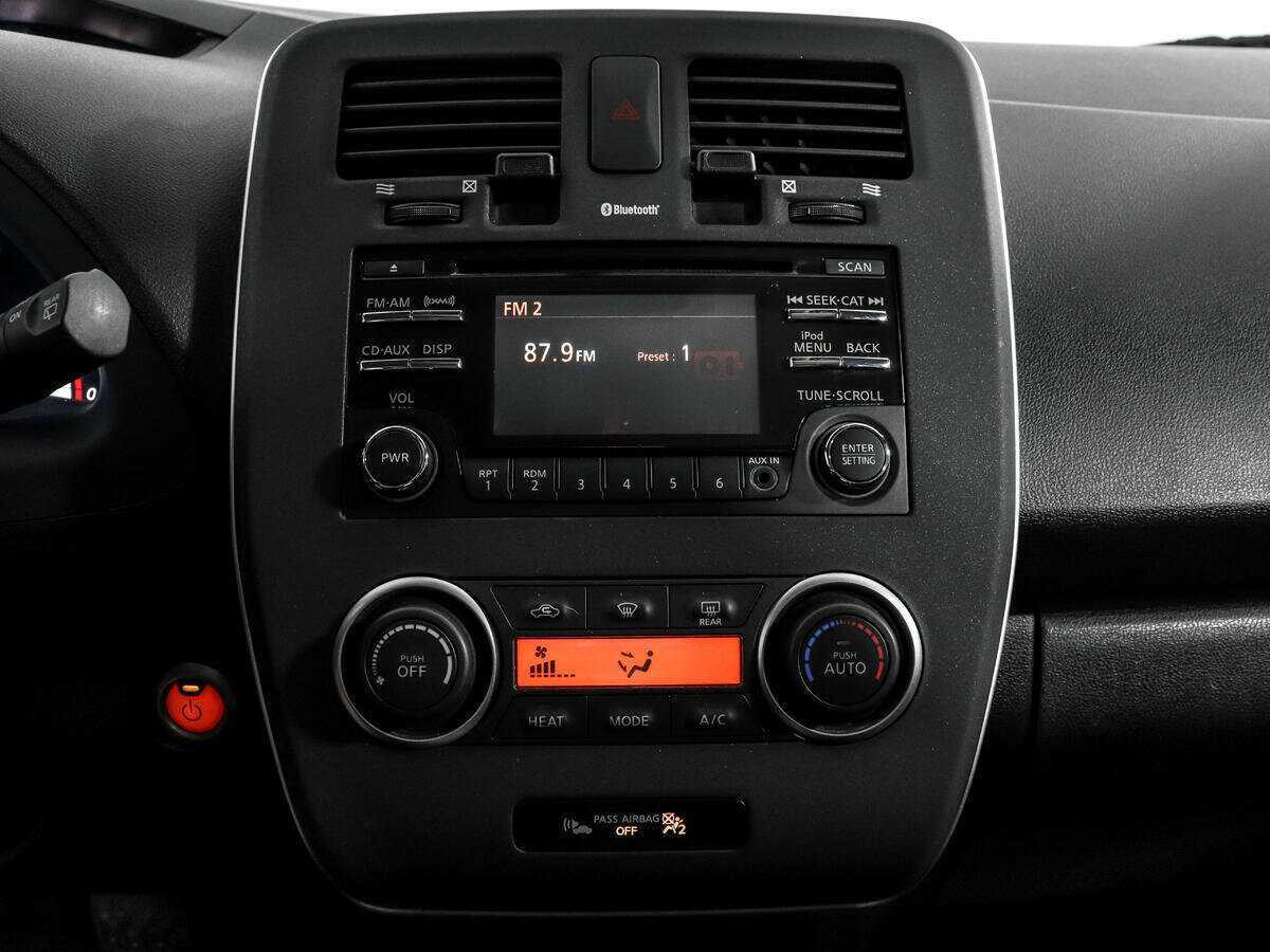 Купить Nissan Leaf, 2013, 66 405 км.. Фото: #14