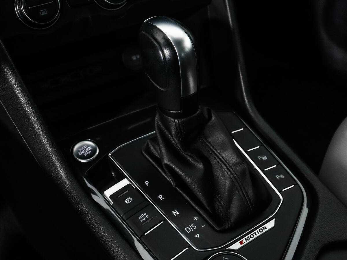 Купить Volkswagen Tiguan, 2019, 87 190 км.. Фото: #9