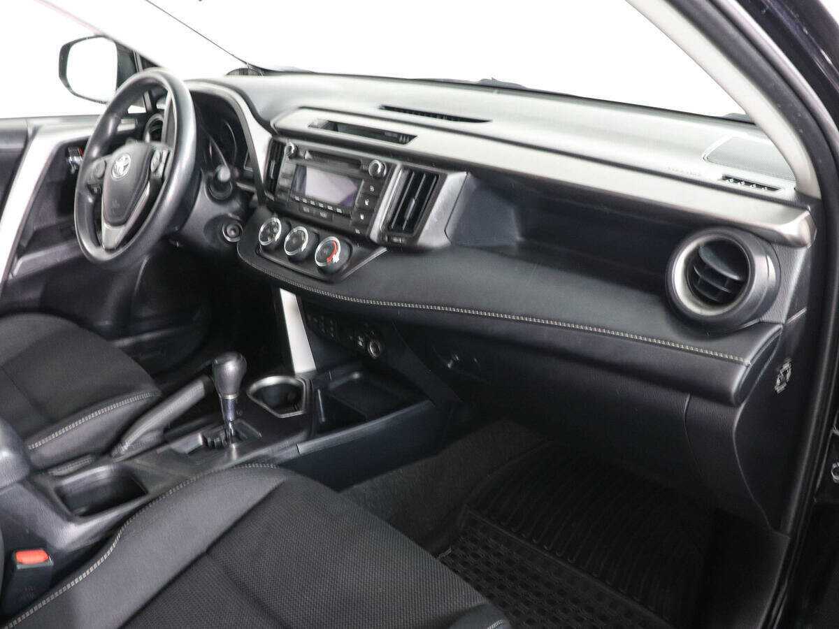 Купить Тойота Рав4, 2017, 134 927 км.. Фото: #5