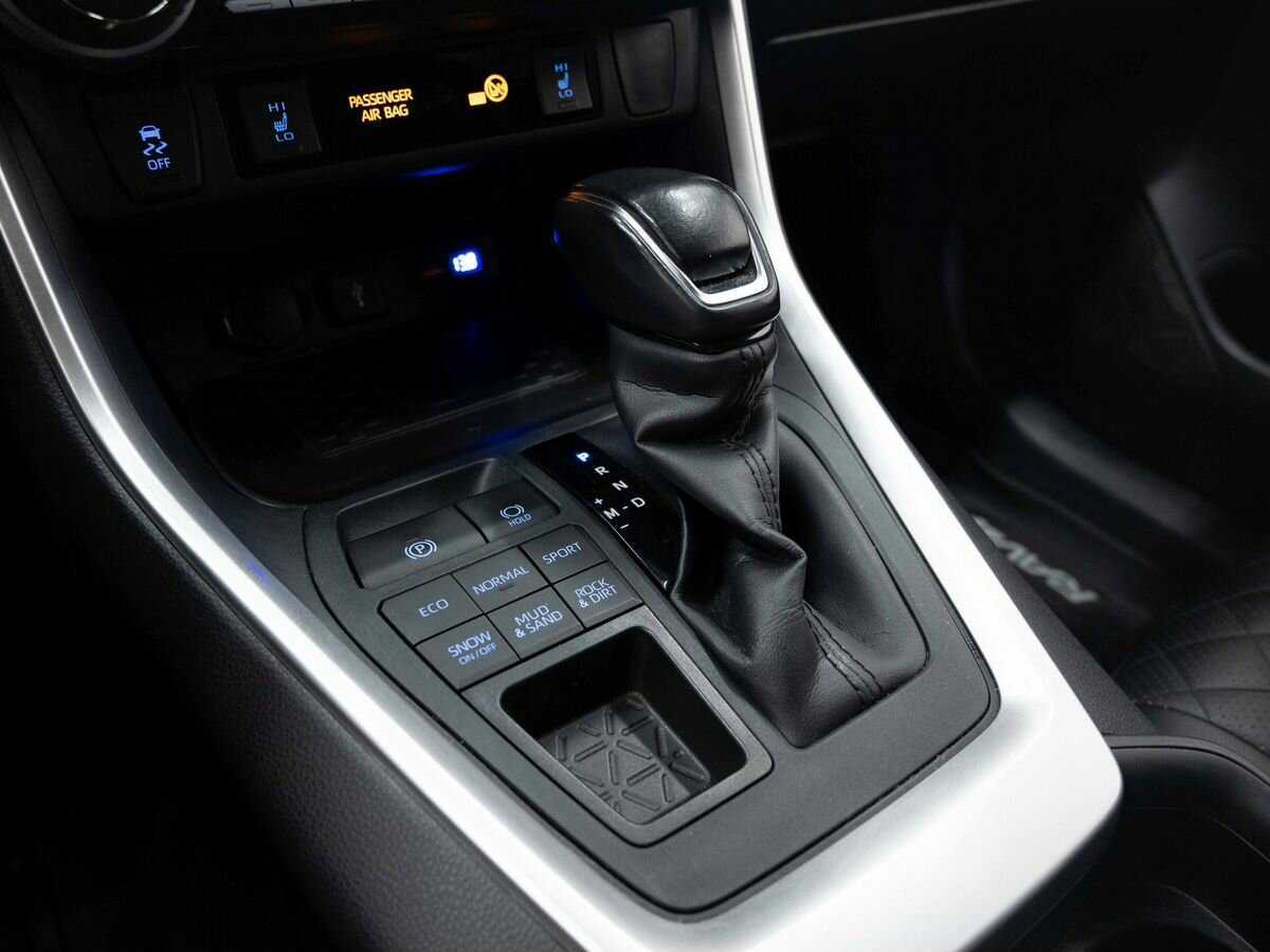 Купить Toyota RAV4, 2021, 76 800 км.. Фото: #22