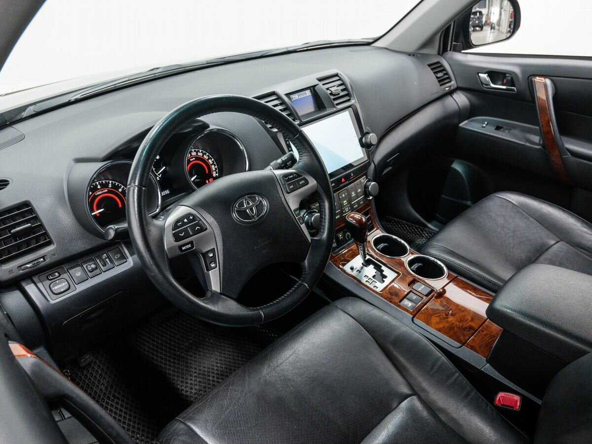Купить Toyota Highlander, 2012, 113 095 км.. Фото: #13