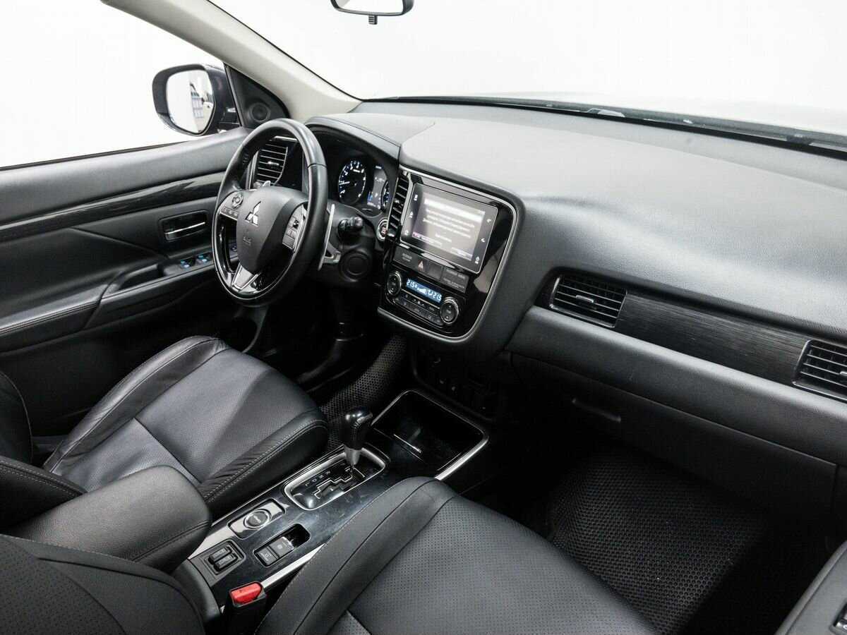 Купить Mitsubishi Outlander, 2017, 285 598 км.. Фото: #7