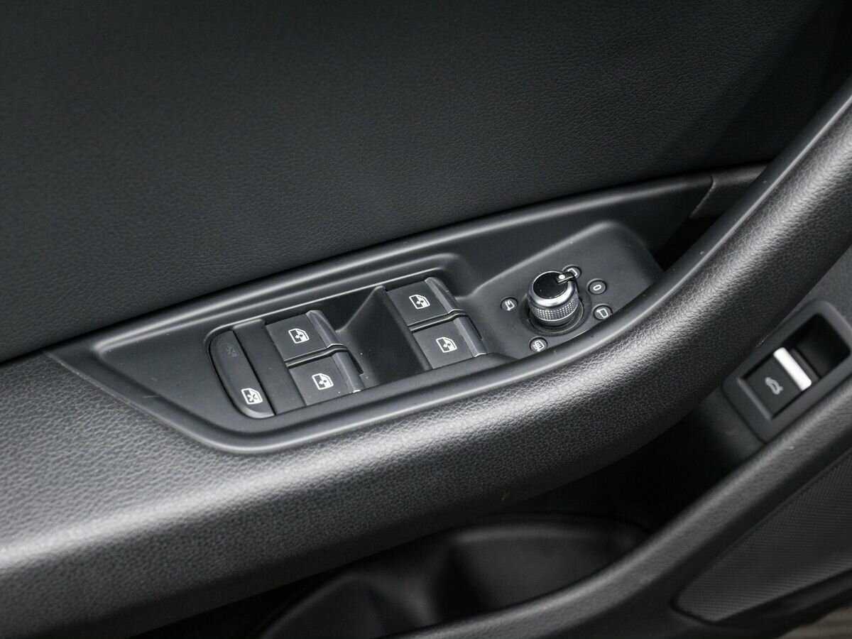 Купить Audi A4, 2018, 168 437 км.. Фото: #15