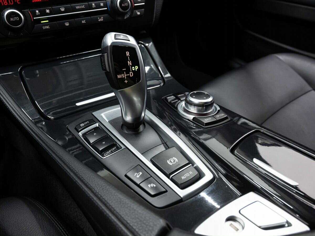 Купить BMW 5 серии, 2013, 155 000 км.. Фото: #25