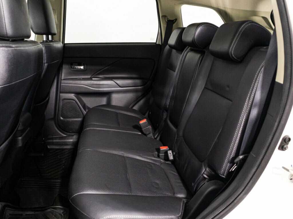 Купить Mitsubishi Outlander, 2018, 47 168 км.. Фото: #9