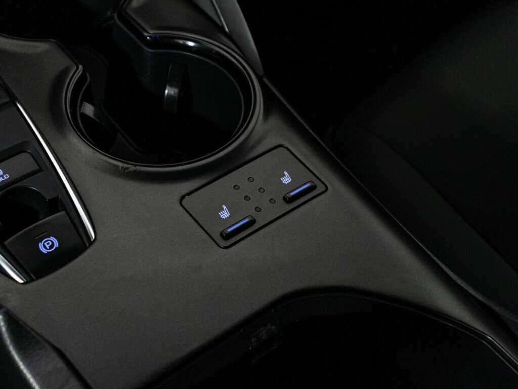 Купить Toyota Camry, 2021, 50 387 км.. Фото: #17