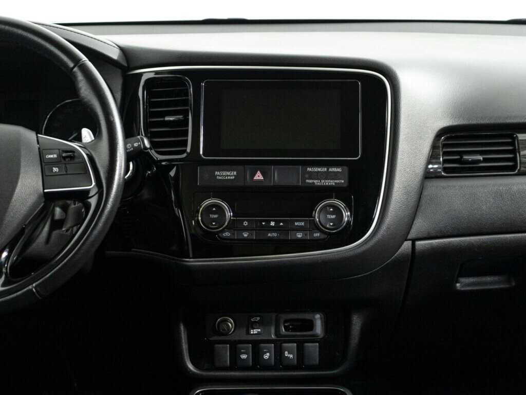 Купить Mitsubishi Outlander, 2018, 93 742 км.. Фото: #13