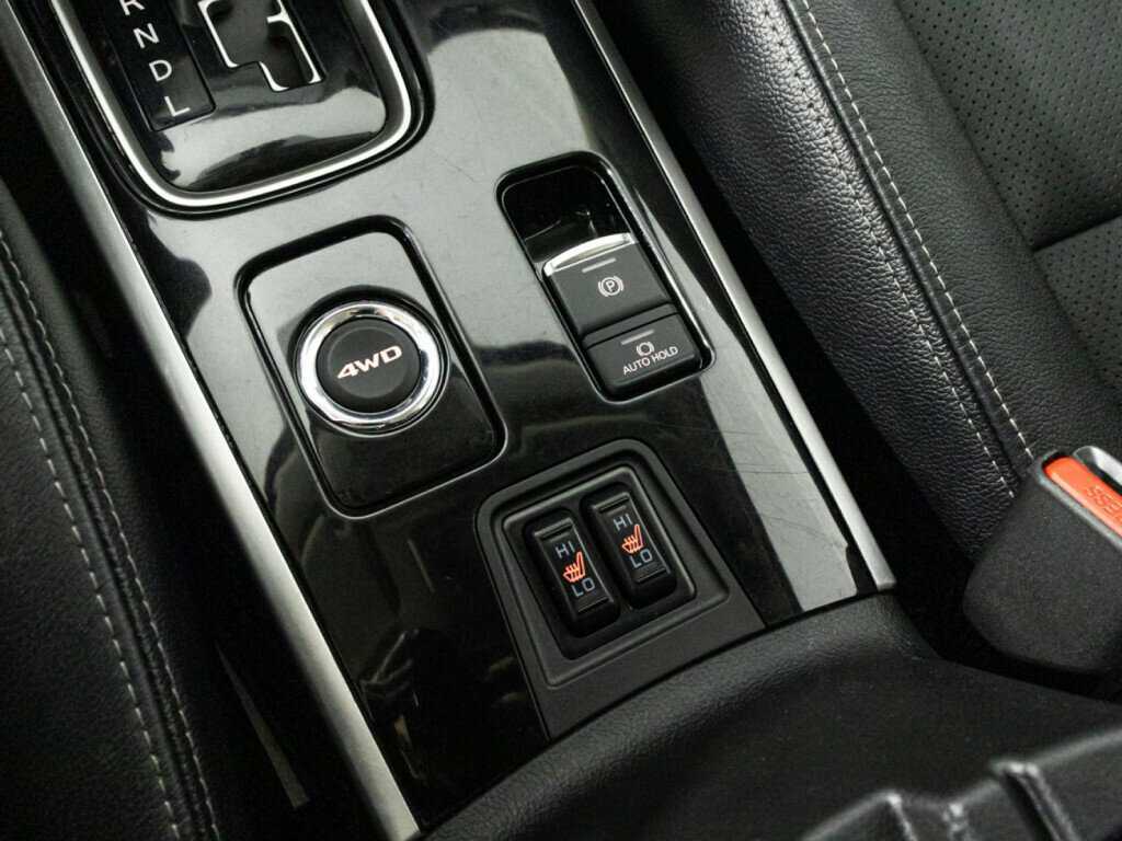 Купить Mitsubishi Outlander, 2018, 93 742 км.. Фото: #17