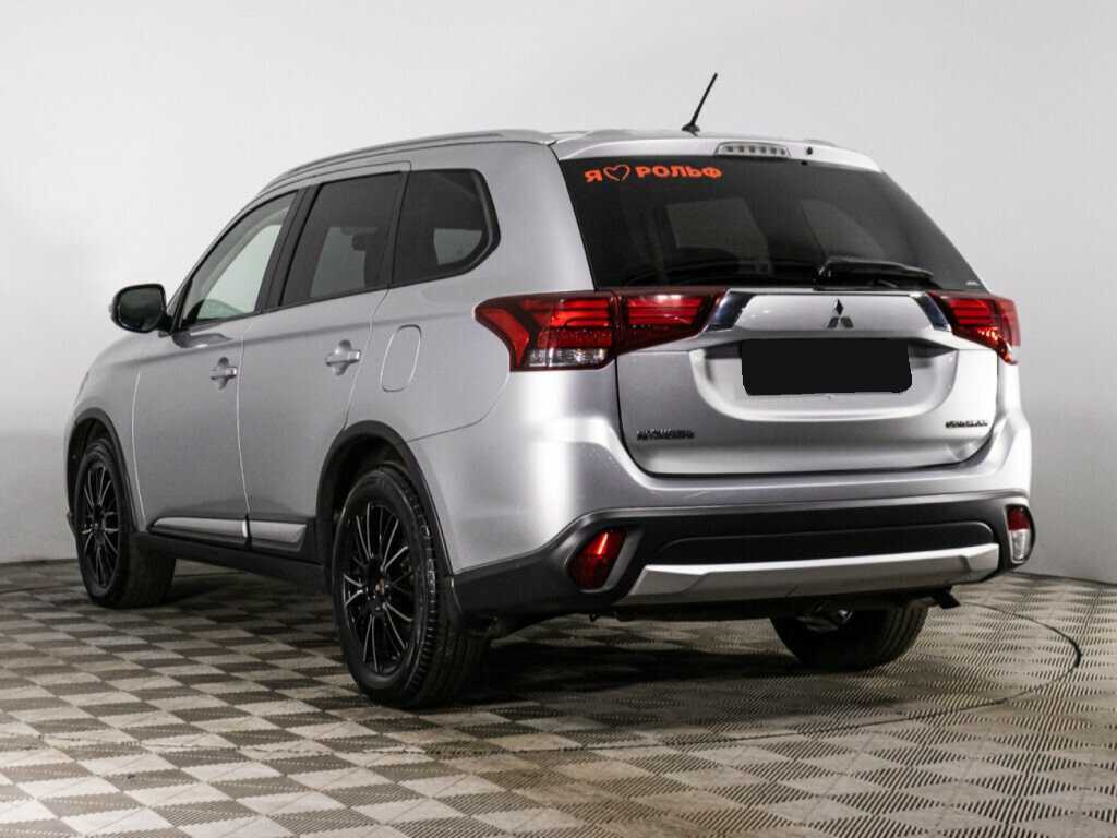 Купить Mitsubishi Outlander, 2016, 65 641 км.. Фото: #6