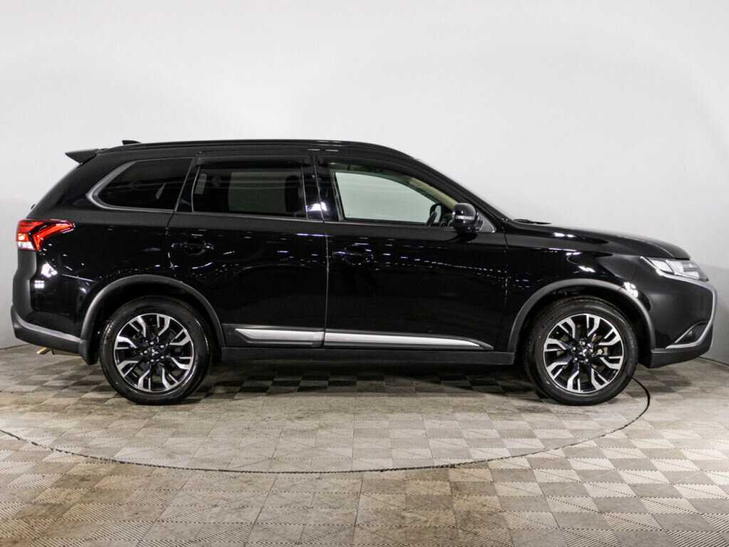 Купить Mitsubishi Outlander, 2021, 64 879 км.. Фото: #3