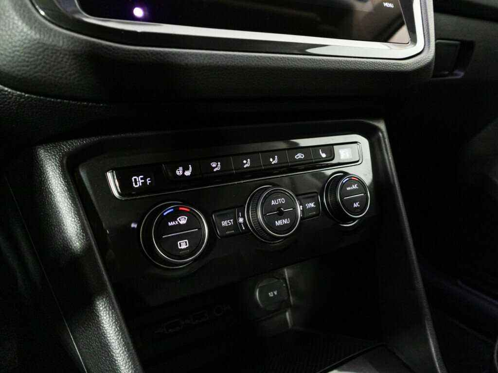 Купить Volkswagen Tiguan, 2018, 134 830 км.. Фото: #17