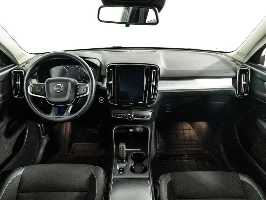 Купить Volvo XC40, 2019, 90 398 км.. Фото: #12