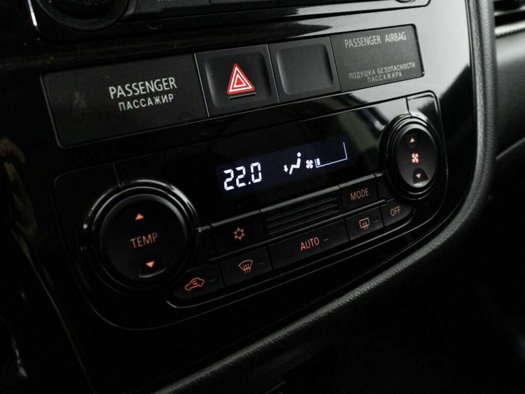 Купить Mitsubishi Outlander, 2018, 239 427 км.. Фото: #12