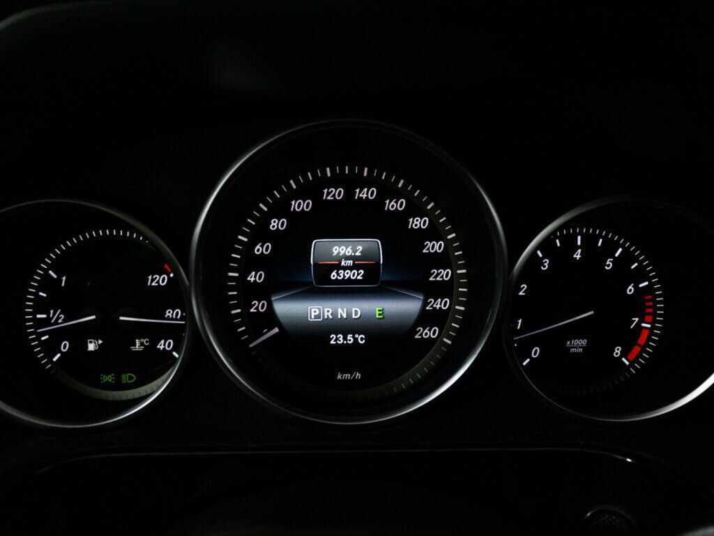 Купить Mercedes-Benz E-Класс, 2013, 63 901 км.. Фото: #11