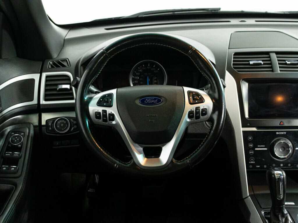 Купить Ford Explorer, 2013, 119 467 км.. Фото: #20