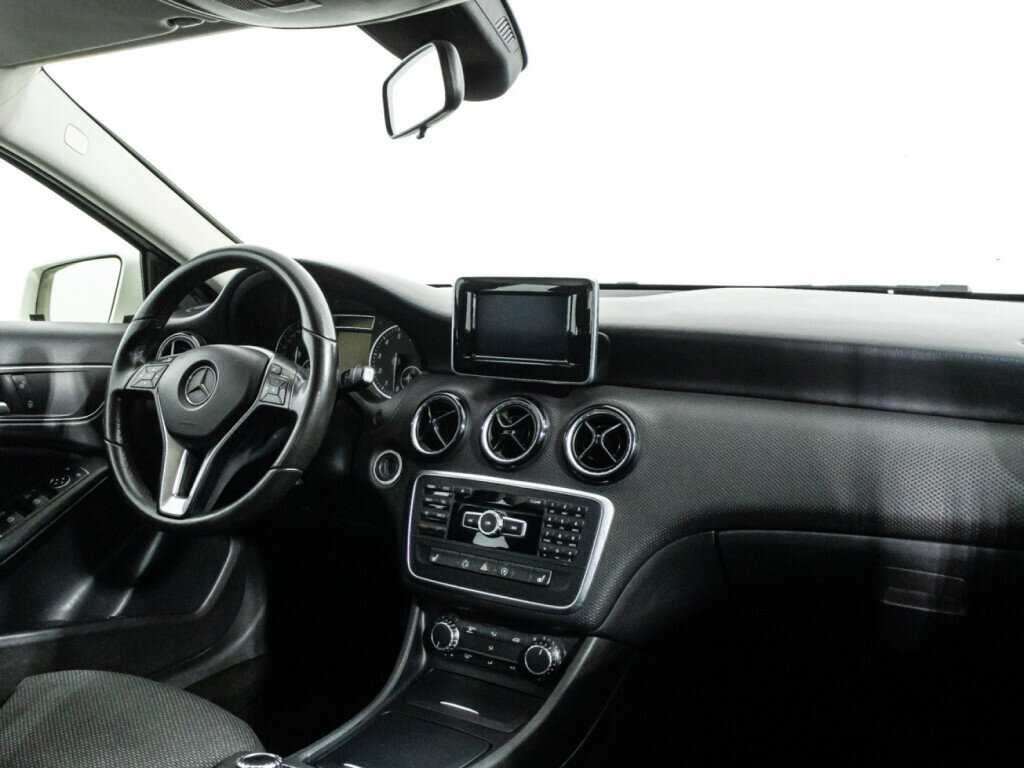 Купить Mercedes-Benz A-Класс, 2015, 176 482 км.. Фото: #8