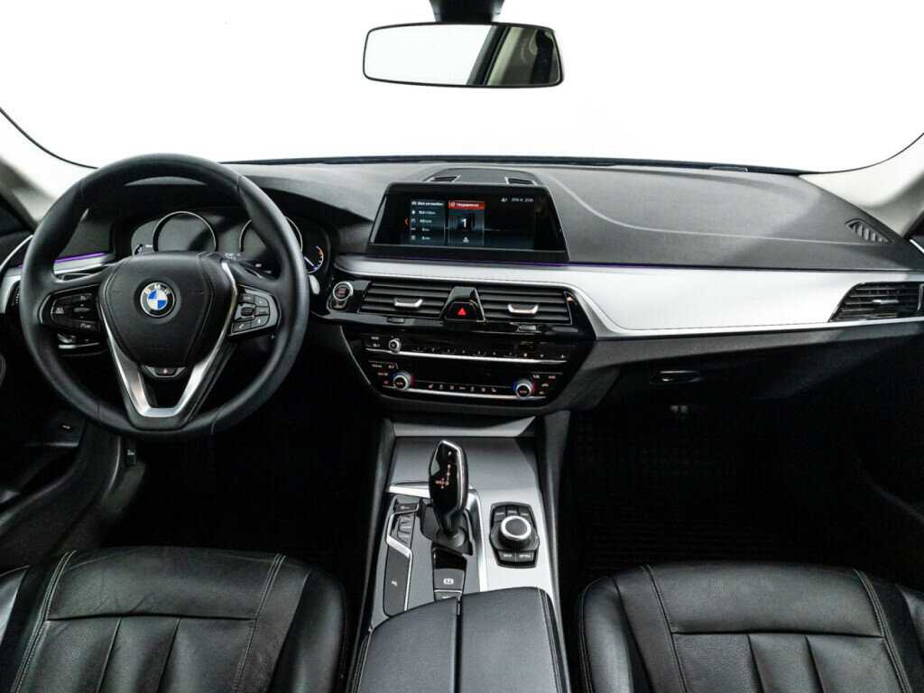 Купить BMW 5 серии, 2018, 136 443 км.. Фото: #10