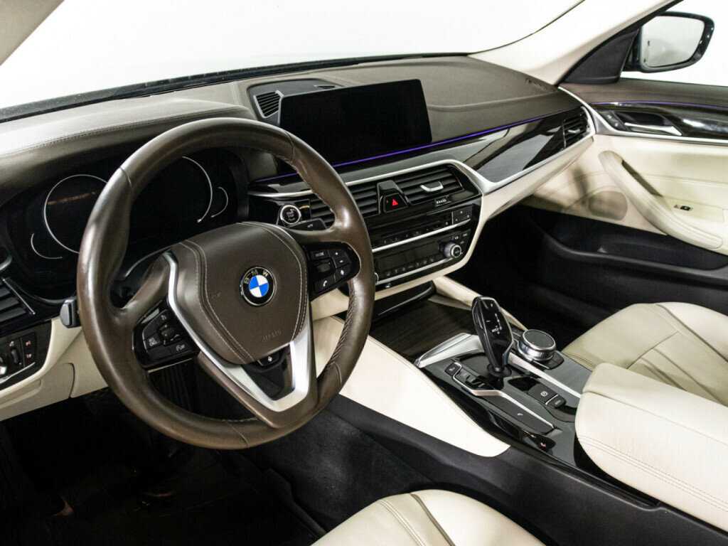 Купить BMW 5 серии, 2016, 106 752 км.. Фото: #10