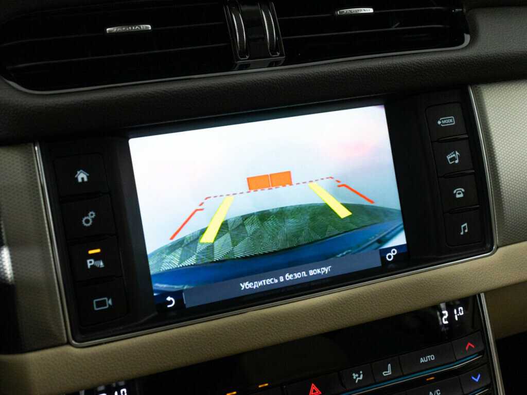 Купить Jaguar XF, 2017, 90 999 км.. Фото: #16