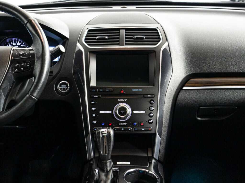 Купить Ford Explorer, 2018, 149 862 км.. Фото: #13