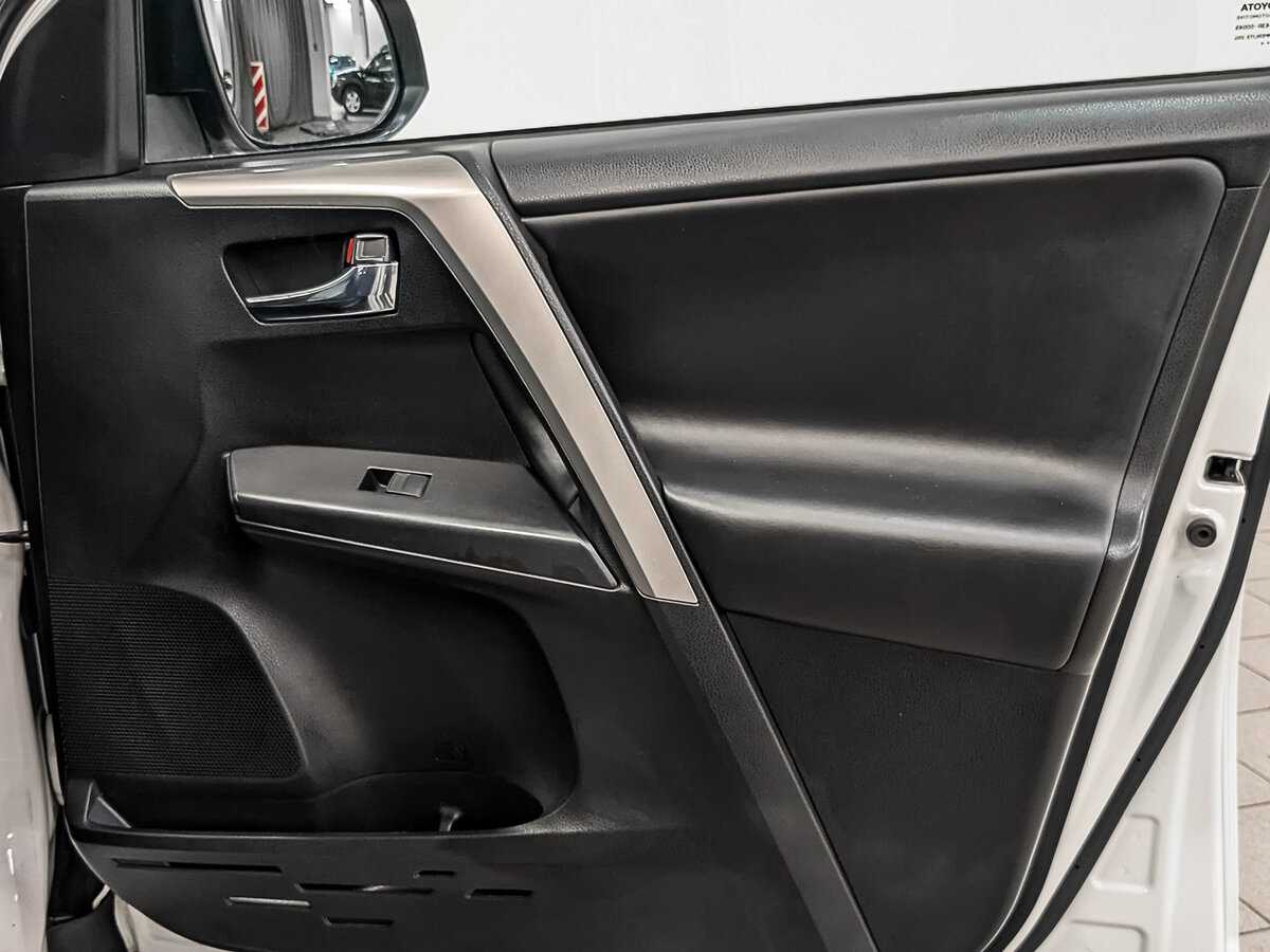 Купить Тойота Рав4, 2017, 148 099 км.. Фото: #24