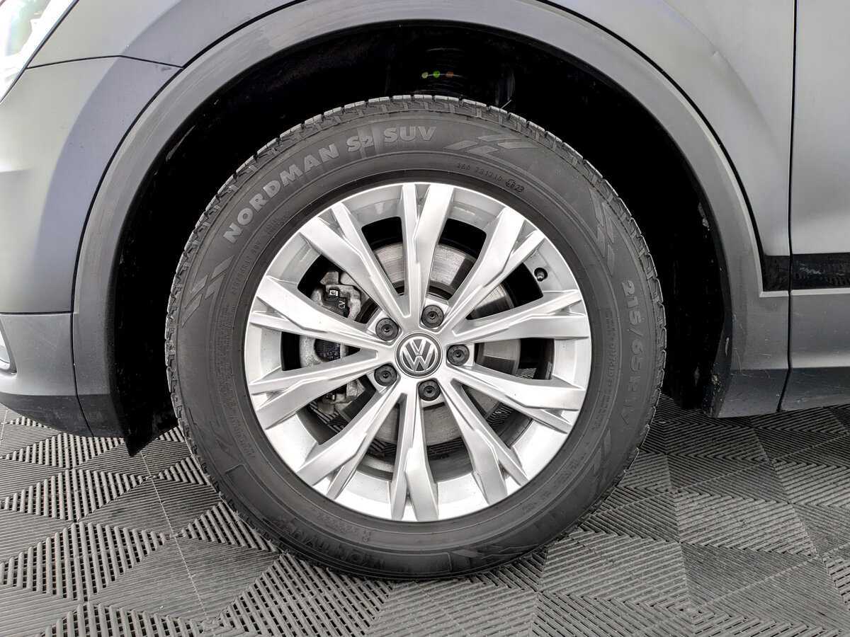 Купить Volkswagen Tiguan, 2020, 170 364 км.. Фото: #17