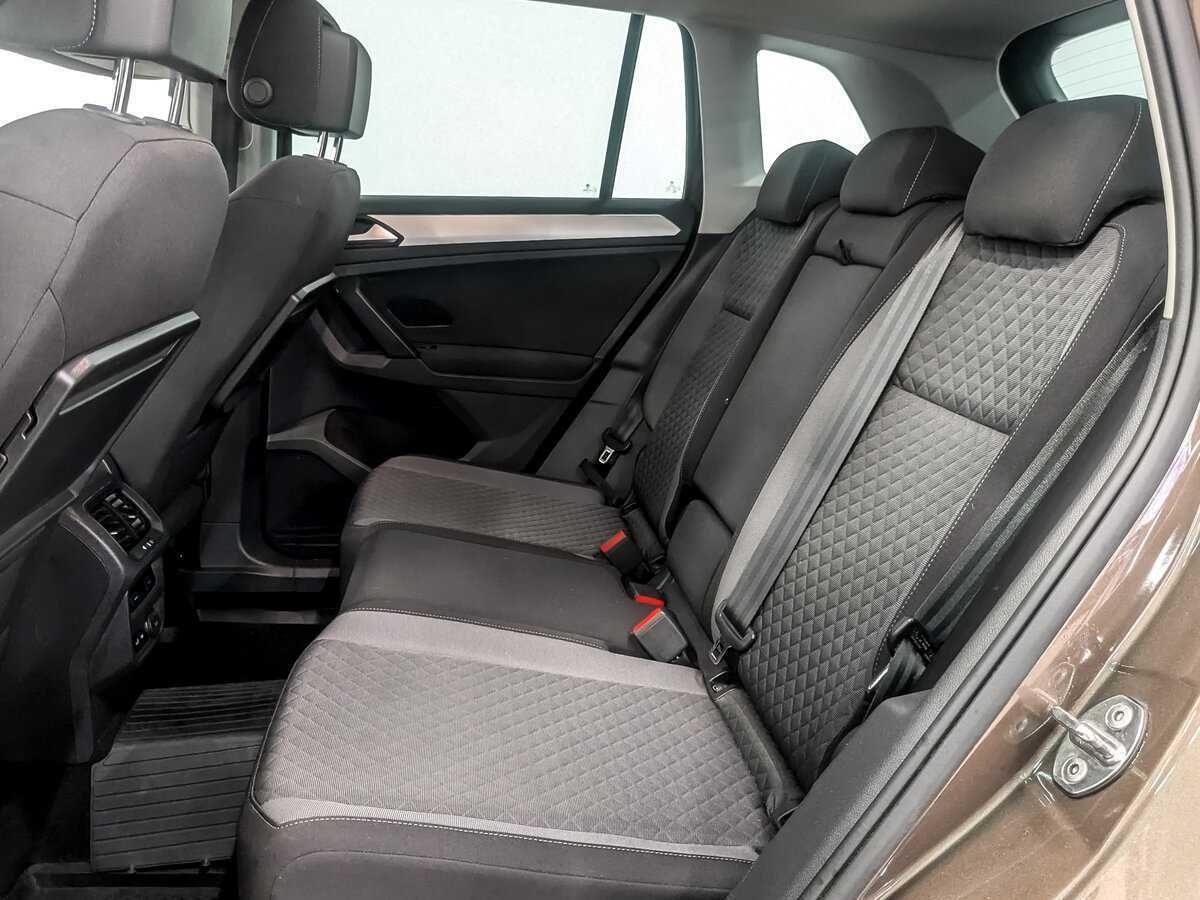 Купить Volkswagen Tiguan, 2019, 93 621 км.. Фото: #11