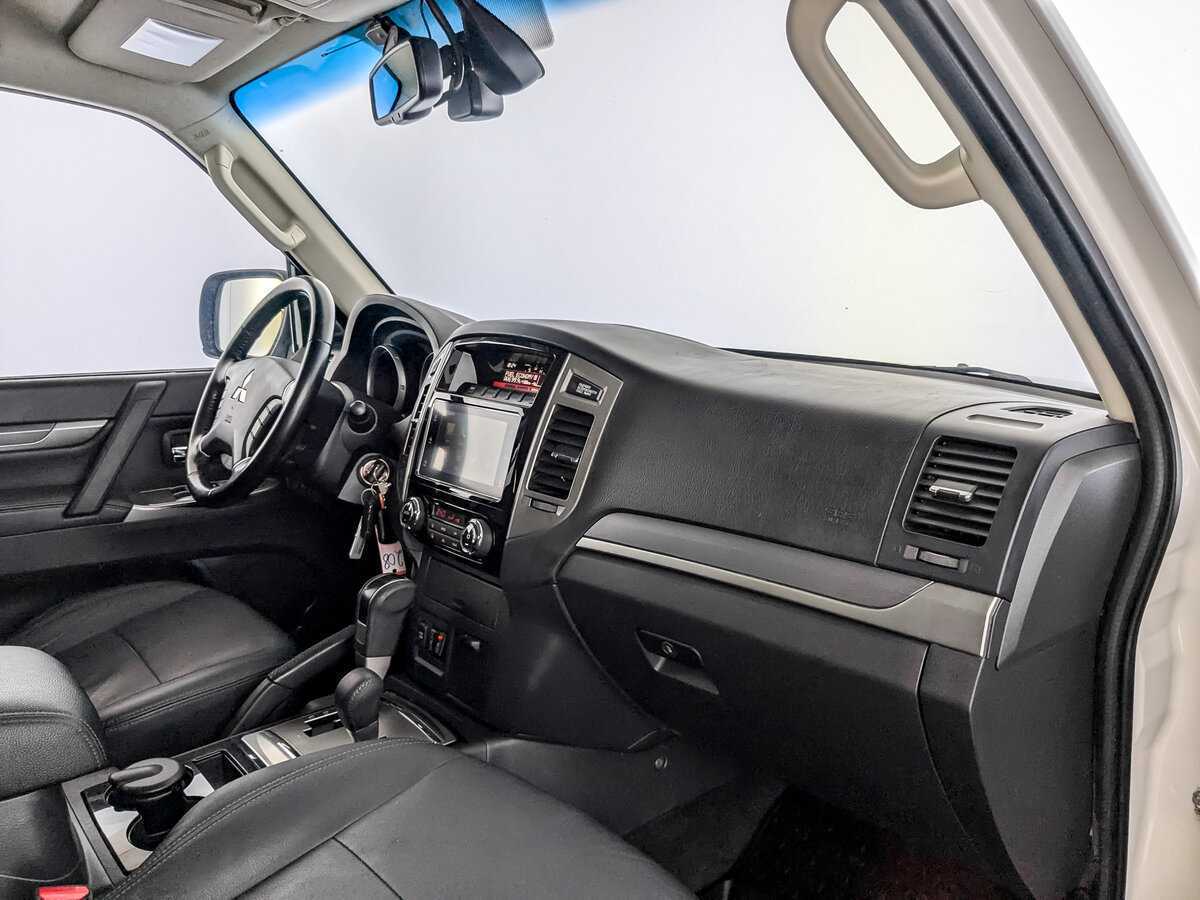 Купить Mitsubishi Pajero, 2019, 156 021 км.. Фото: #10