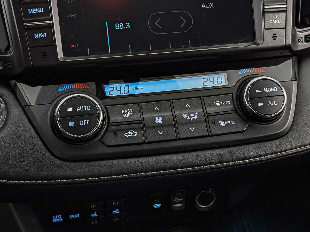 Купить Toyota RAV4, 2018, 205 233 км.. Фото: #18