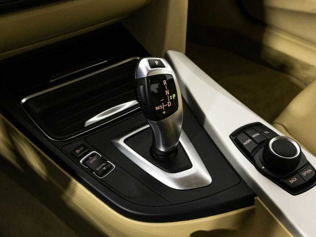 Купить BMW 3 серии, 2013, 82 227 км.. Фото: #16