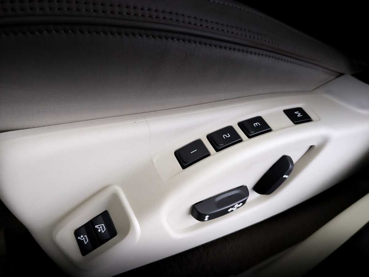 Купить Volvo XC60, 2013, 169 570 км.. Фото: #18