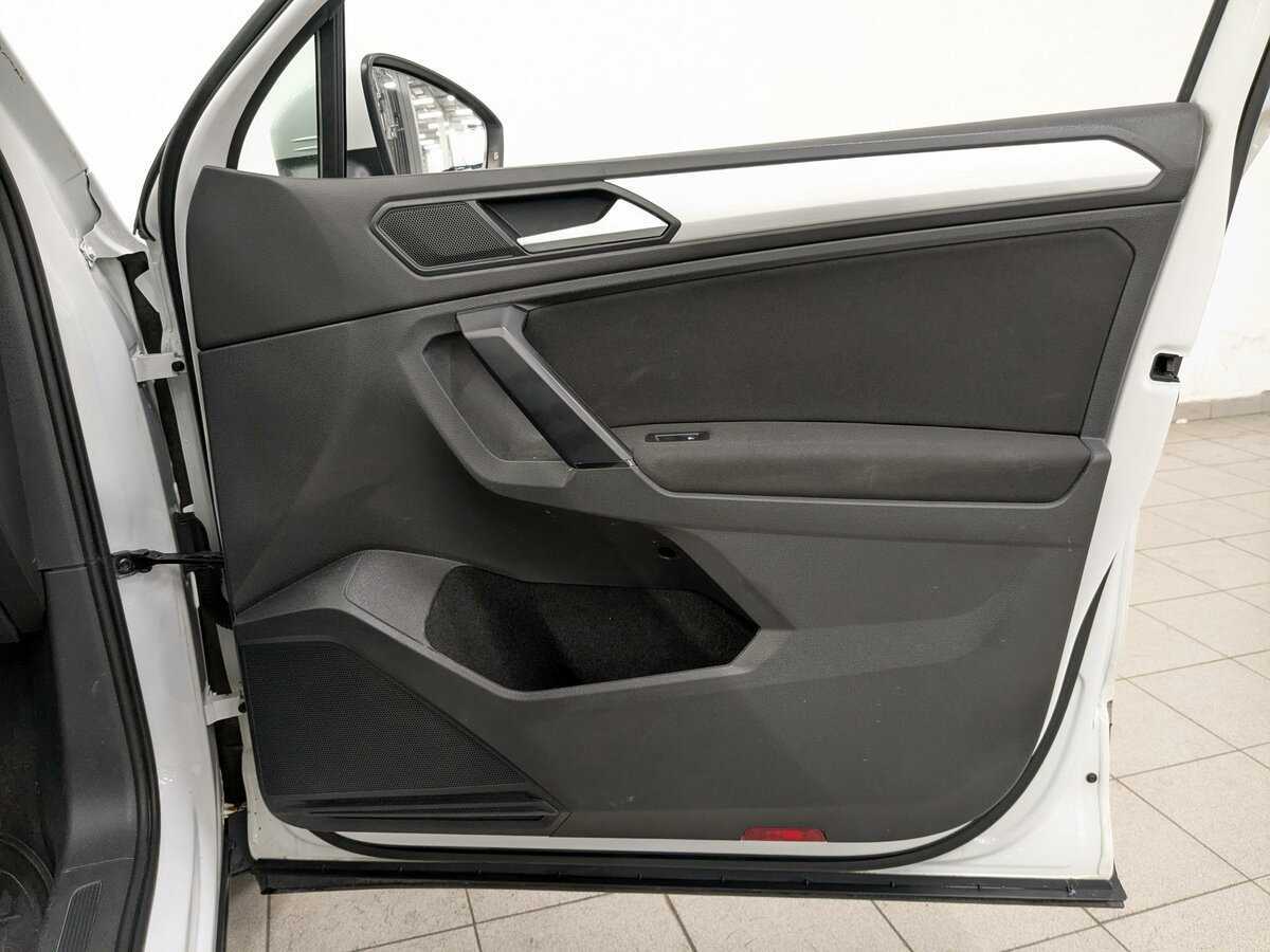 Купить Volkswagen Tiguan, 2021, 154 692 км.. Фото: #23
