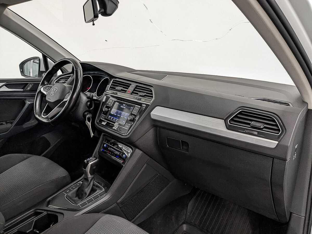 Купить Volkswagen Tiguan, 2021, 150 984 км.. Фото: #11
