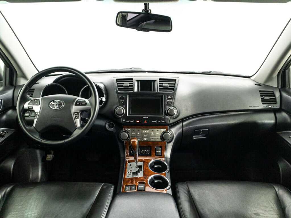 Купить Toyota Highlander, 2012, 167 236 км.. Фото: #12