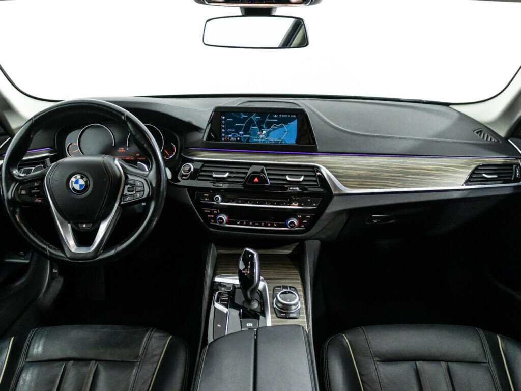 Купить BMW 5 серии, 2017, 152 704 км.. Фото: #12