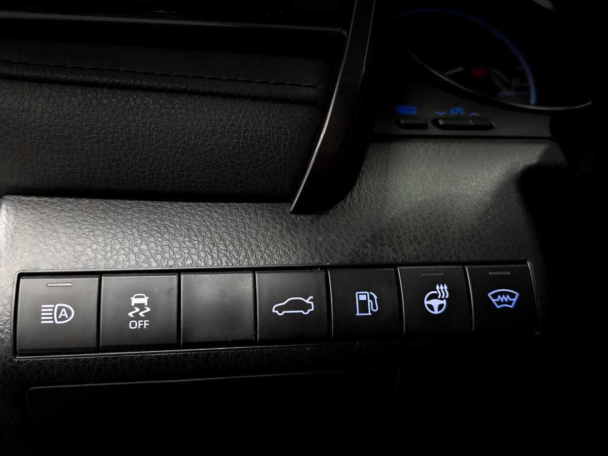 Купить Toyota Camry, 2019, 136 680 км.. Фото: #26