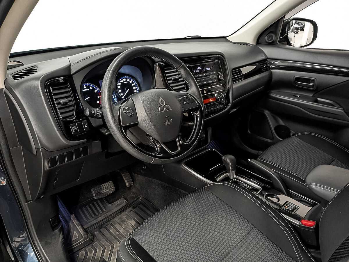 Купить Mitsubishi Outlander, 2019, 49 654 км.. Фото: #12
