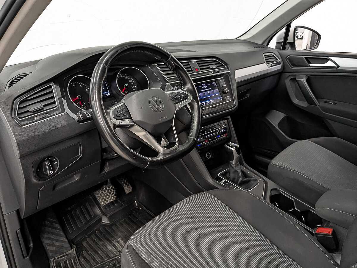 Купить Volkswagen Tiguan, 2021, 154 398 км.. Фото: #11