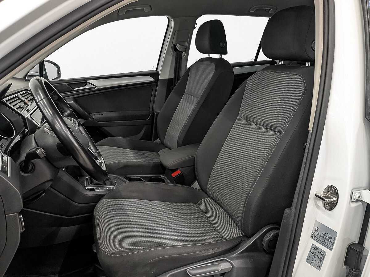 Купить Volkswagen Tiguan, 2021, 153 130 км.. Фото: #17