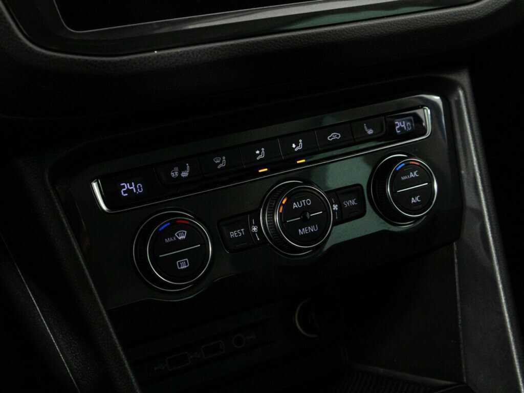 Купить Volkswagen Tiguan, 2018, 66 977 км.. Фото: #20